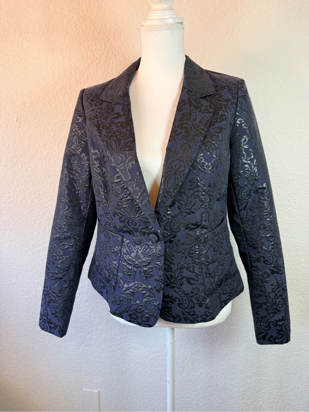 WHBM Black  Navy Jacquard Brocade‎ Party Blazer 10
